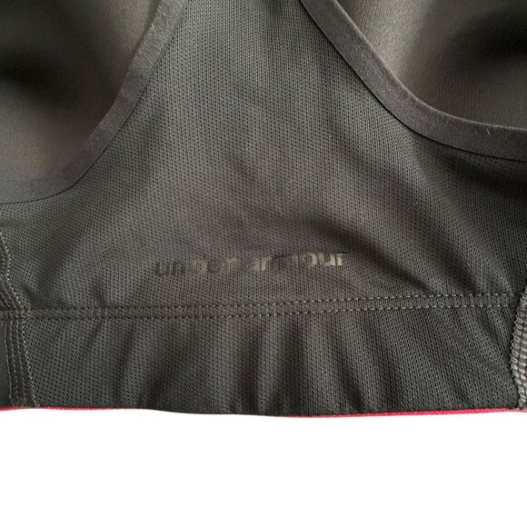 Under Armour Womens Protegée Heat Gear Sports Bra Black Front Zip Size 38C - Picture 6 of 10